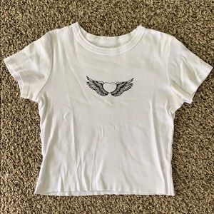 Brandy Melville Ashlyn flying heart top